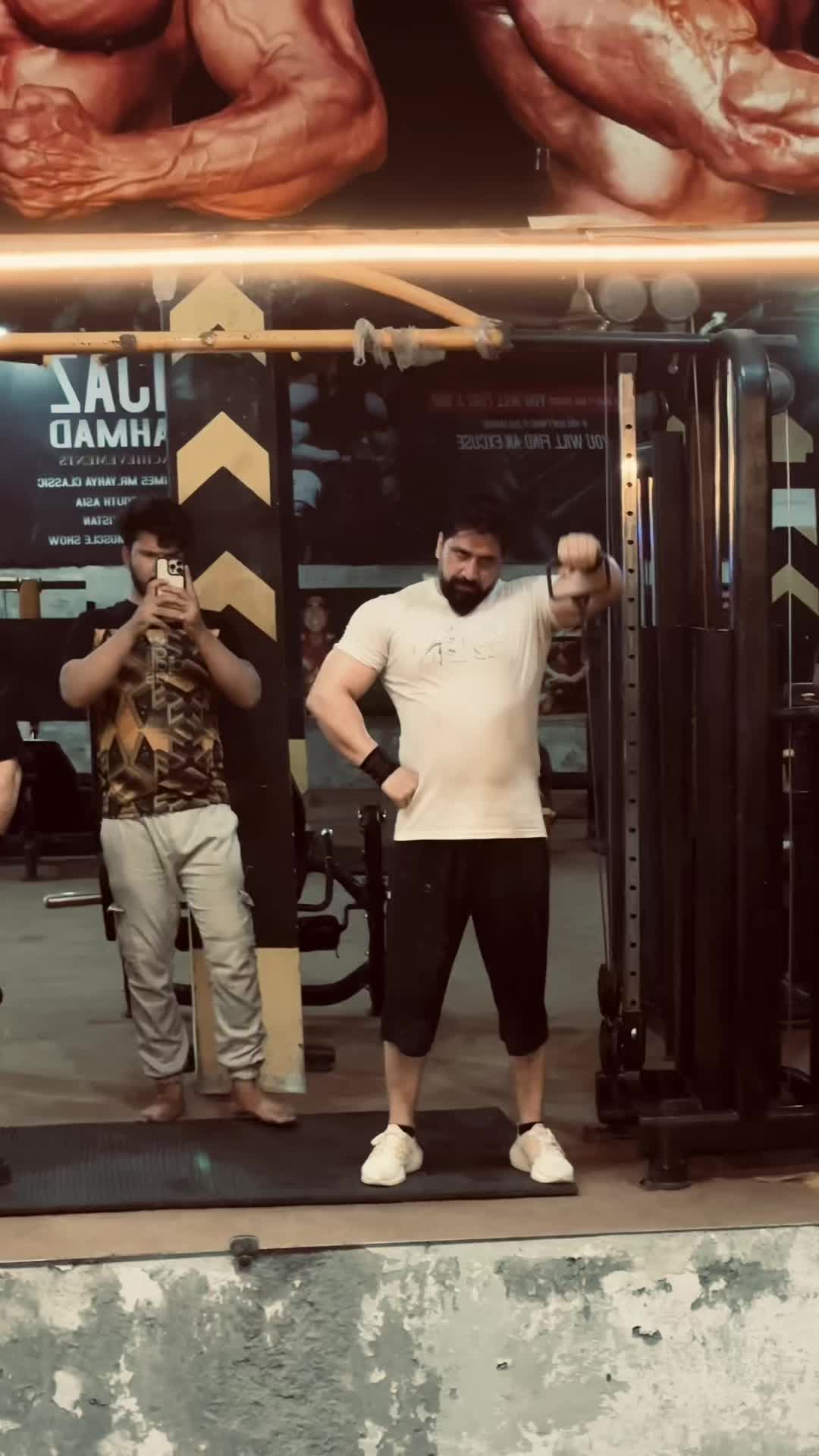 @Aneesdurrani_offical