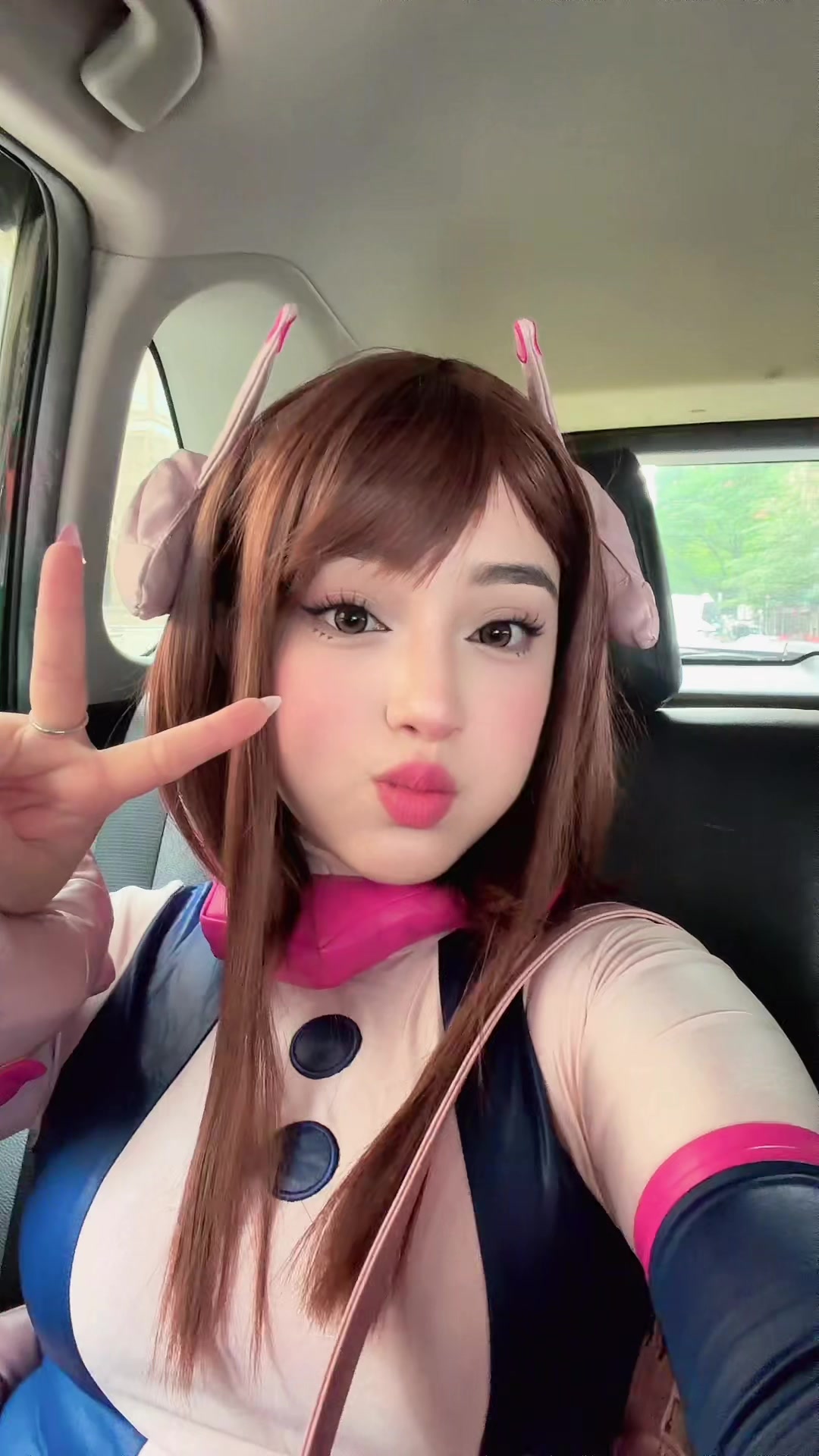 @loveleeparis
