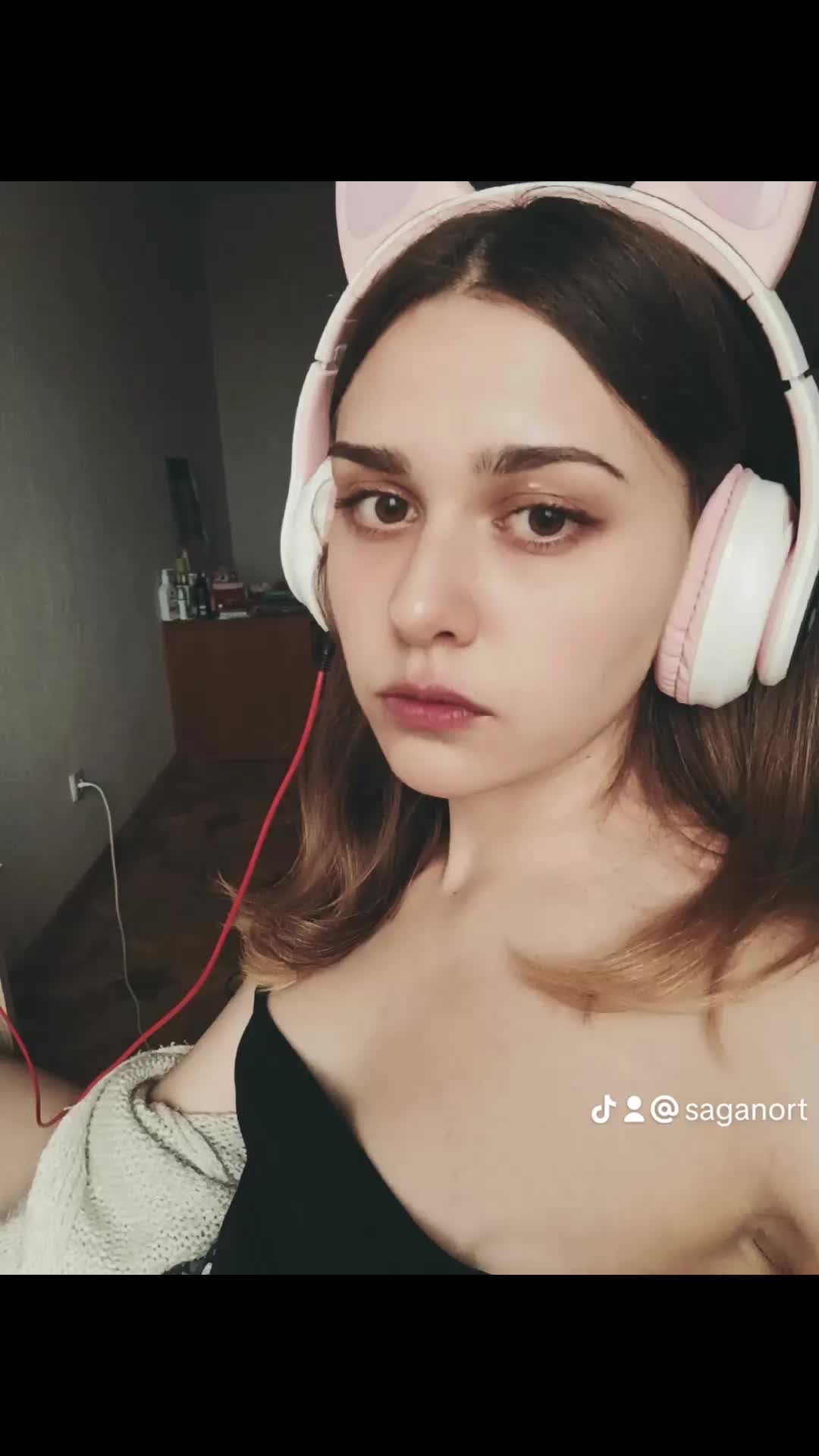 @xyzutuydduoxiydiy