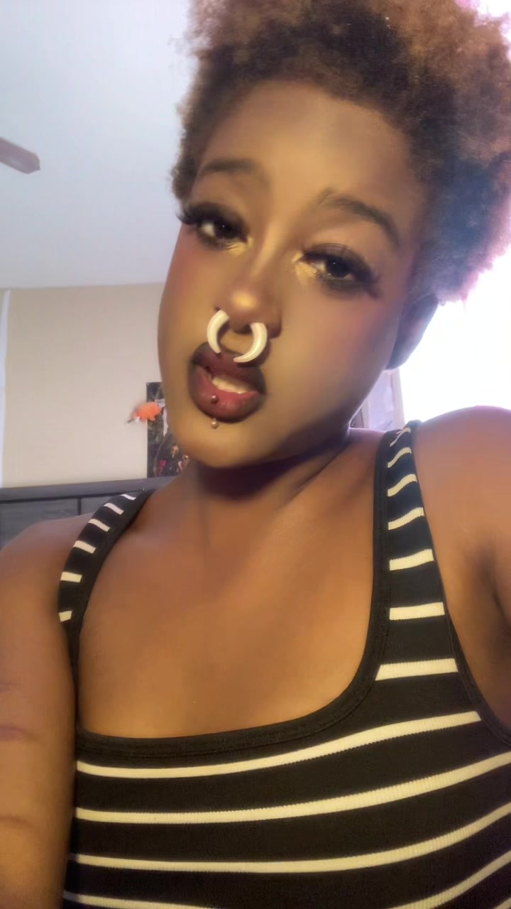 @๑&bull;̀✧Cyb3r✧&bull;́๑