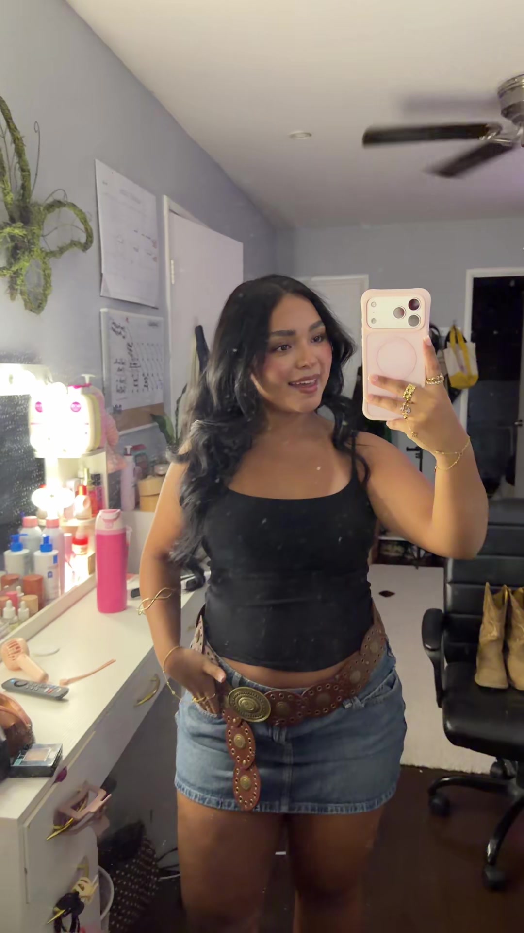 @NIKKI M