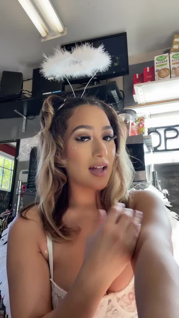 @raqyourworld888