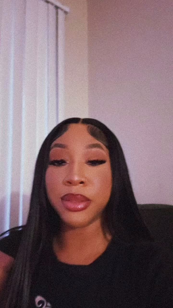 @_itslanaee