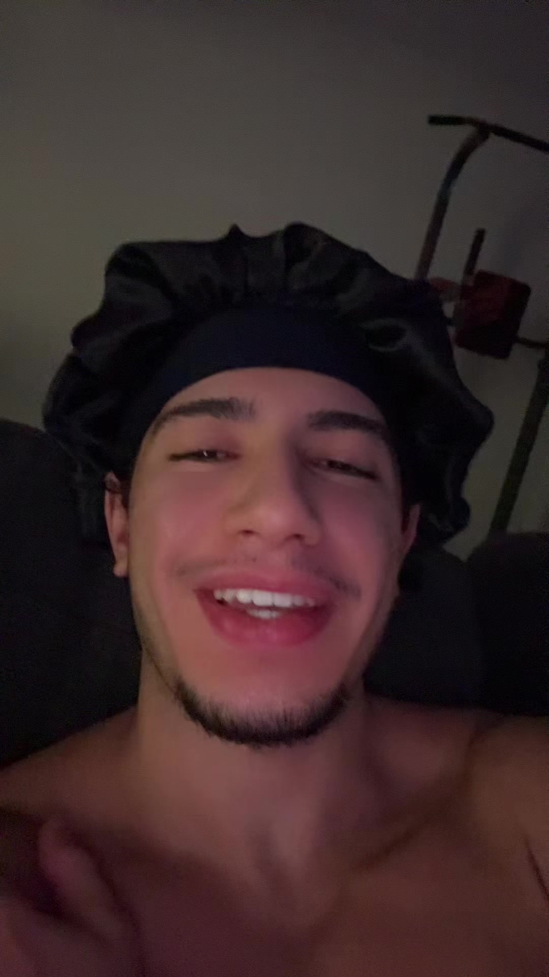 @MrHandsome