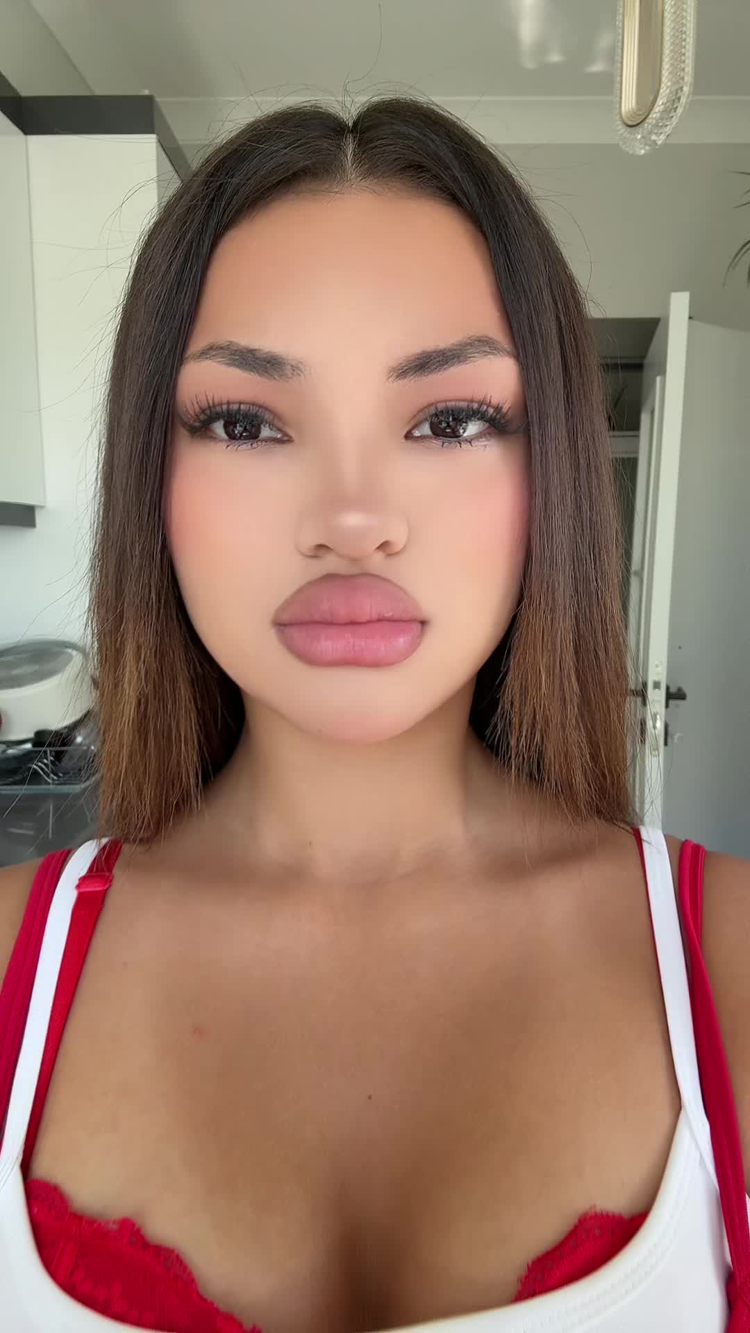 @Мари