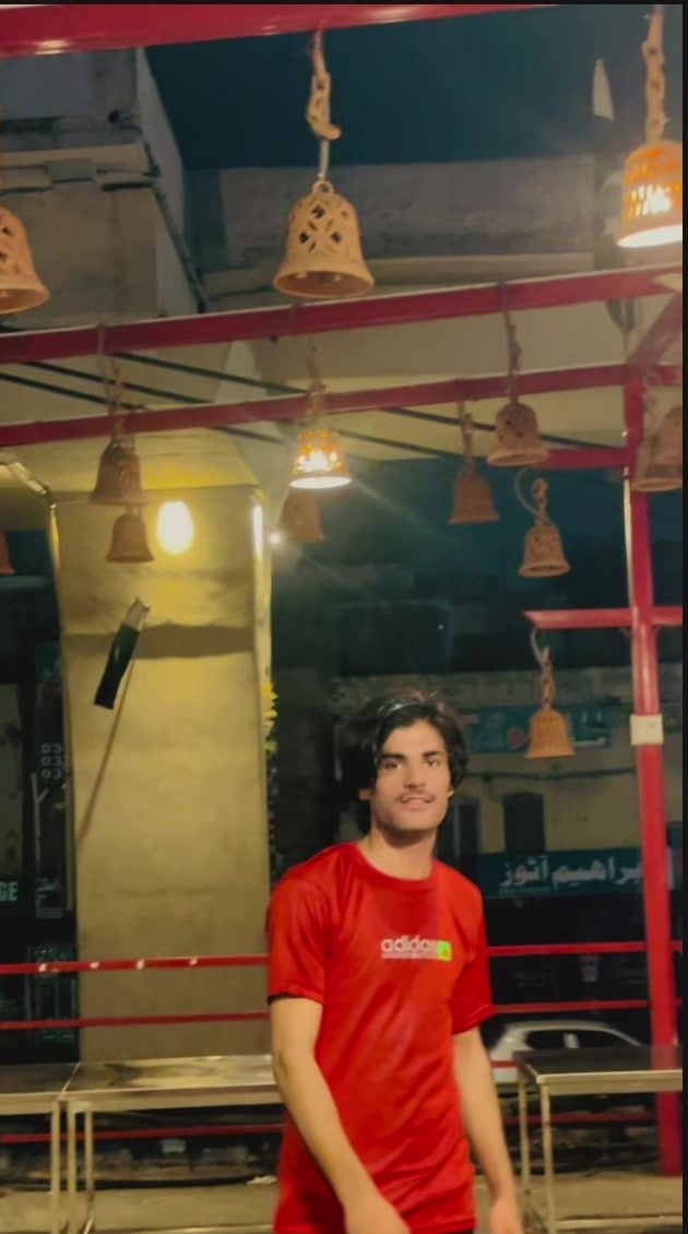 @𝑨𝑲𝑩𝑨𝑹 خٹک 🤴