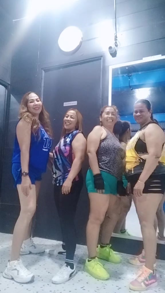 @putu_resika