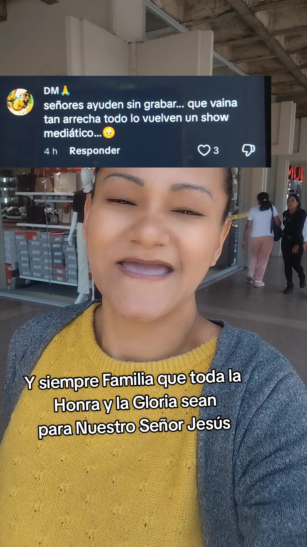 @Yessenia Robles | Emprendedora