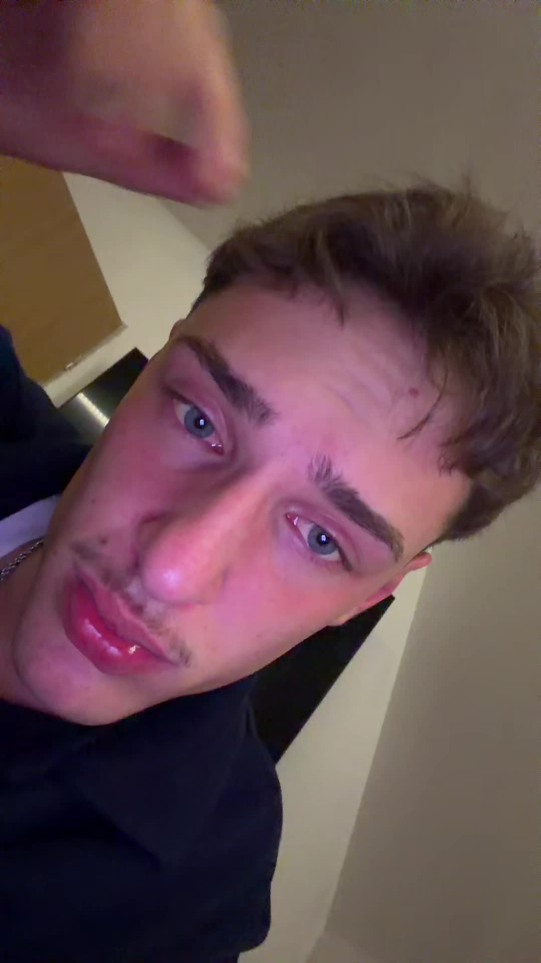 @simon
