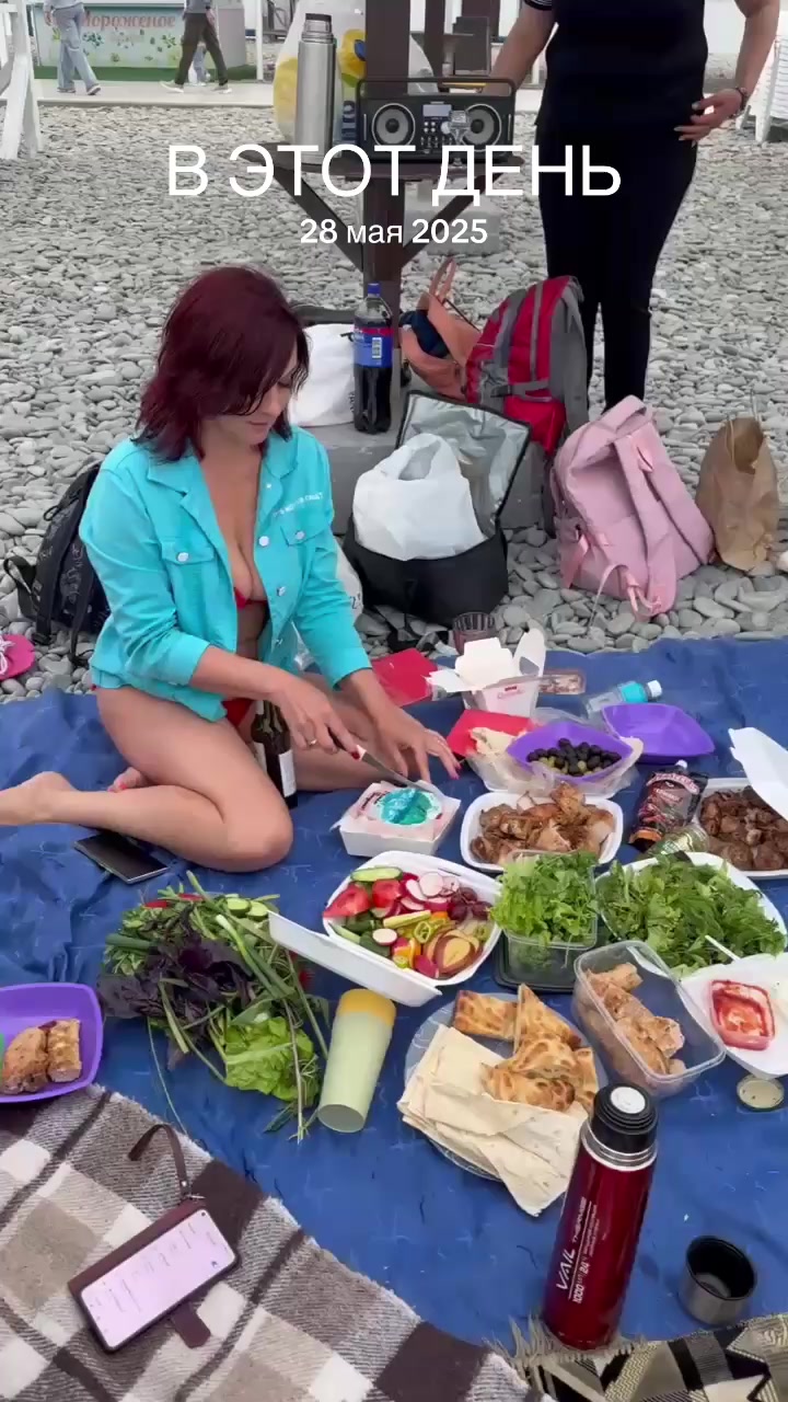 @Виктория