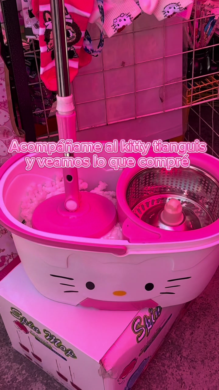 @🧍🏼♀️