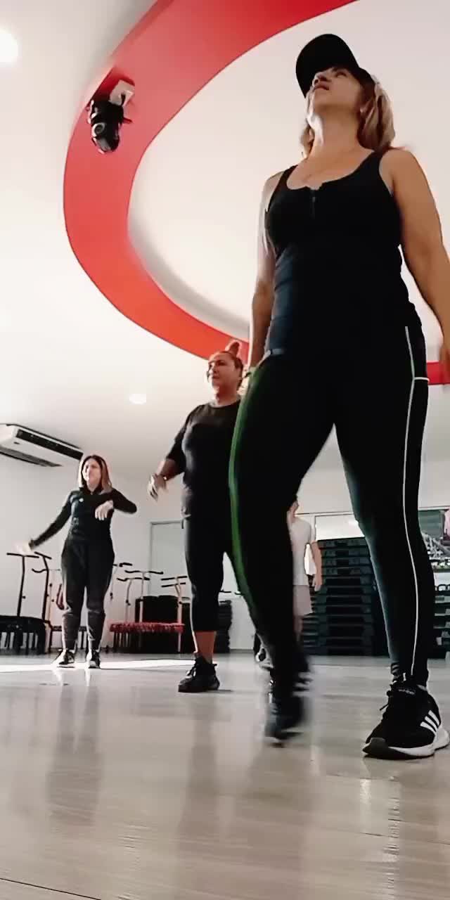 @Angela Chiriboga ECUADOR 🇪🇨