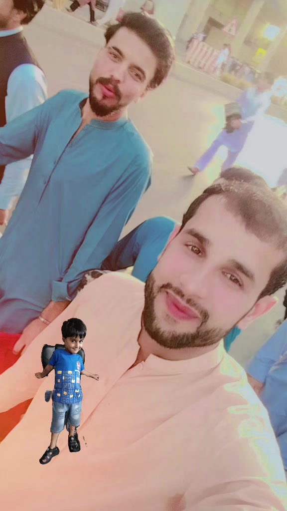 @FaiSal احمد🇵🇰🥷🚭