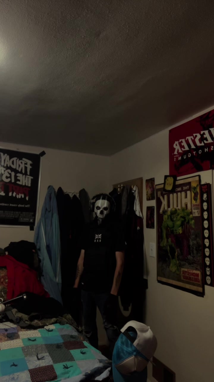 @𝕷𝖔𝖓𝖊𝖑𝖞 𝕲𝖍𝖔𝖘𝖙