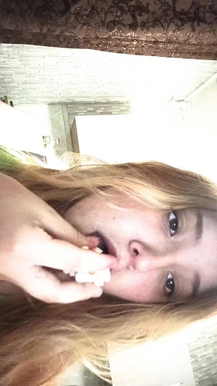 @лисёнок 🦊