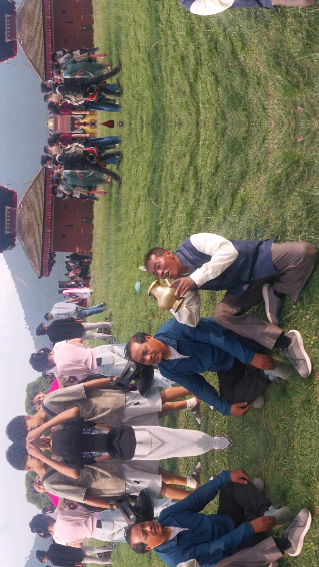 @भक्तलाल श्रेष्ठ