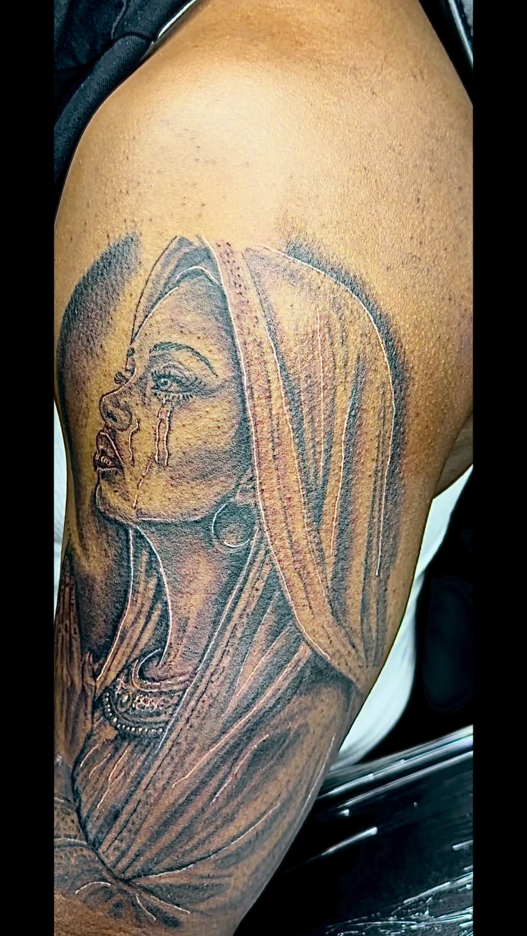 @Alone Artist