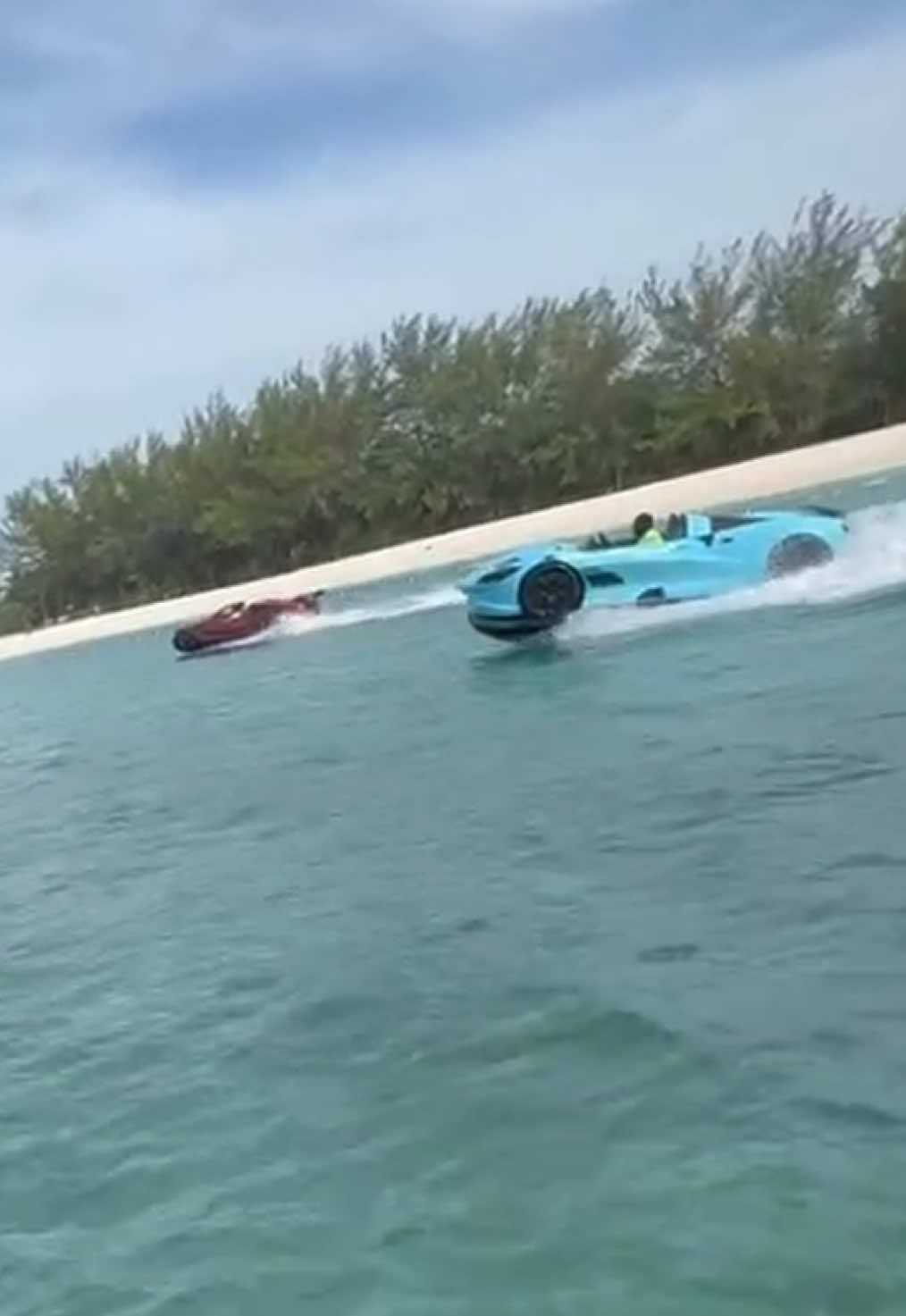 @bahamasjetcar