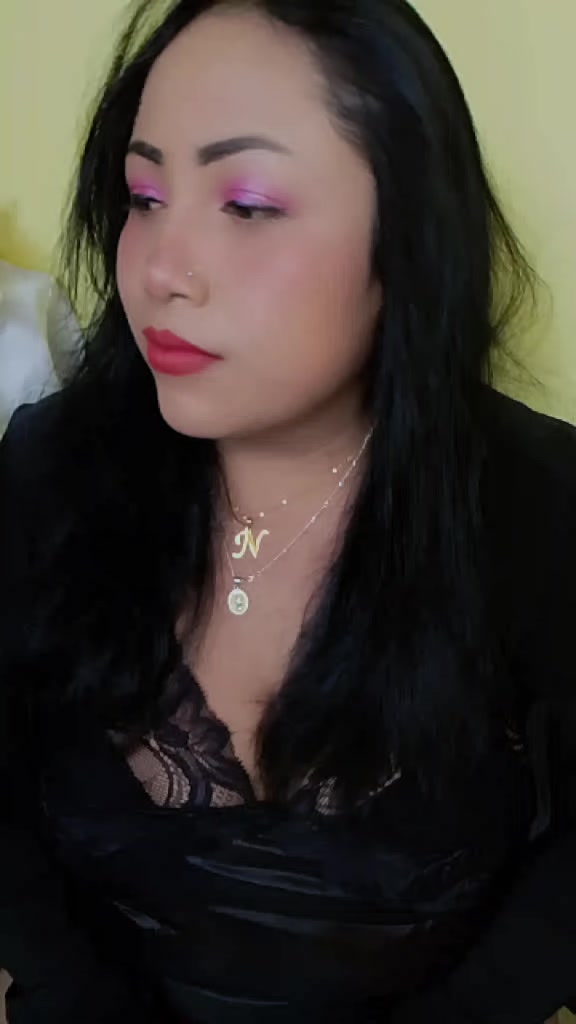 @❤️🔥🦄ᶜʰⁱⁿᵃ Bb 👑♑️🦋