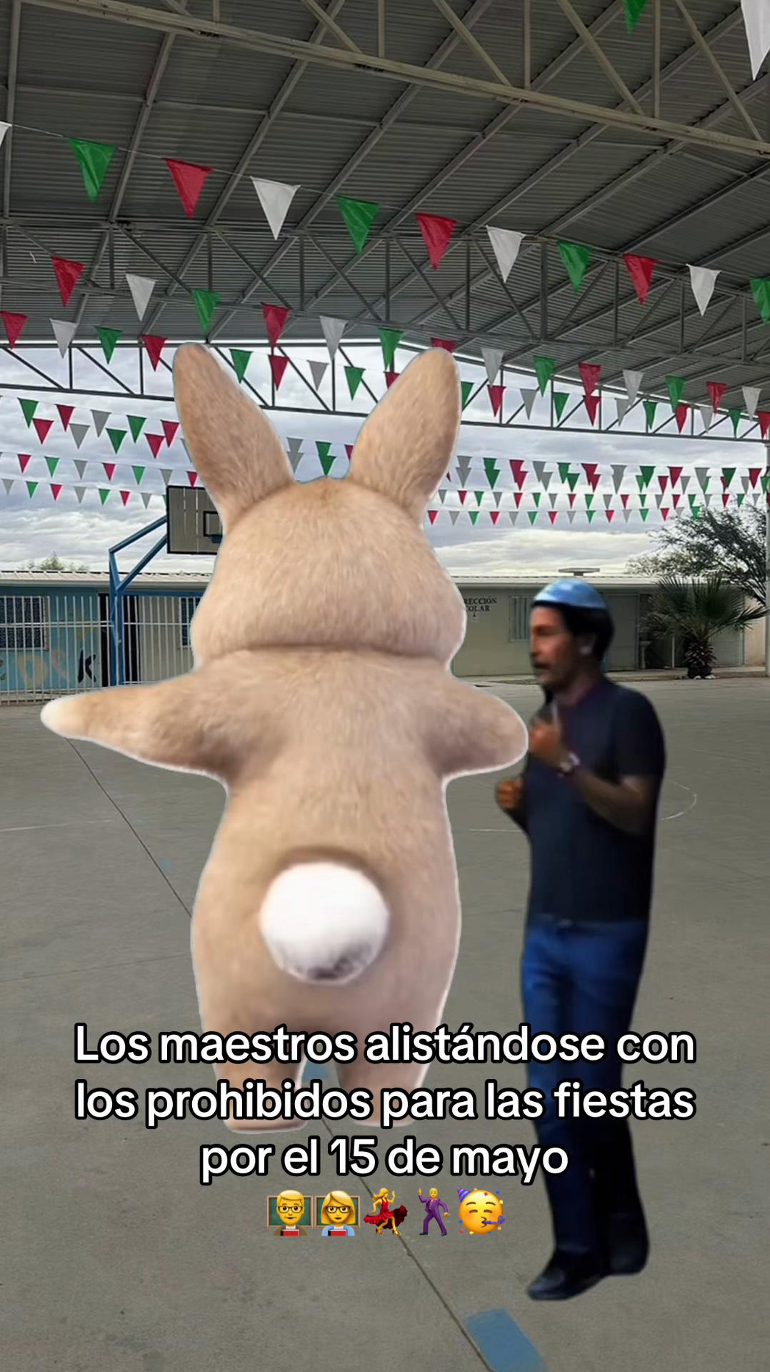 @La maeta Abril👩&zwj;🏫