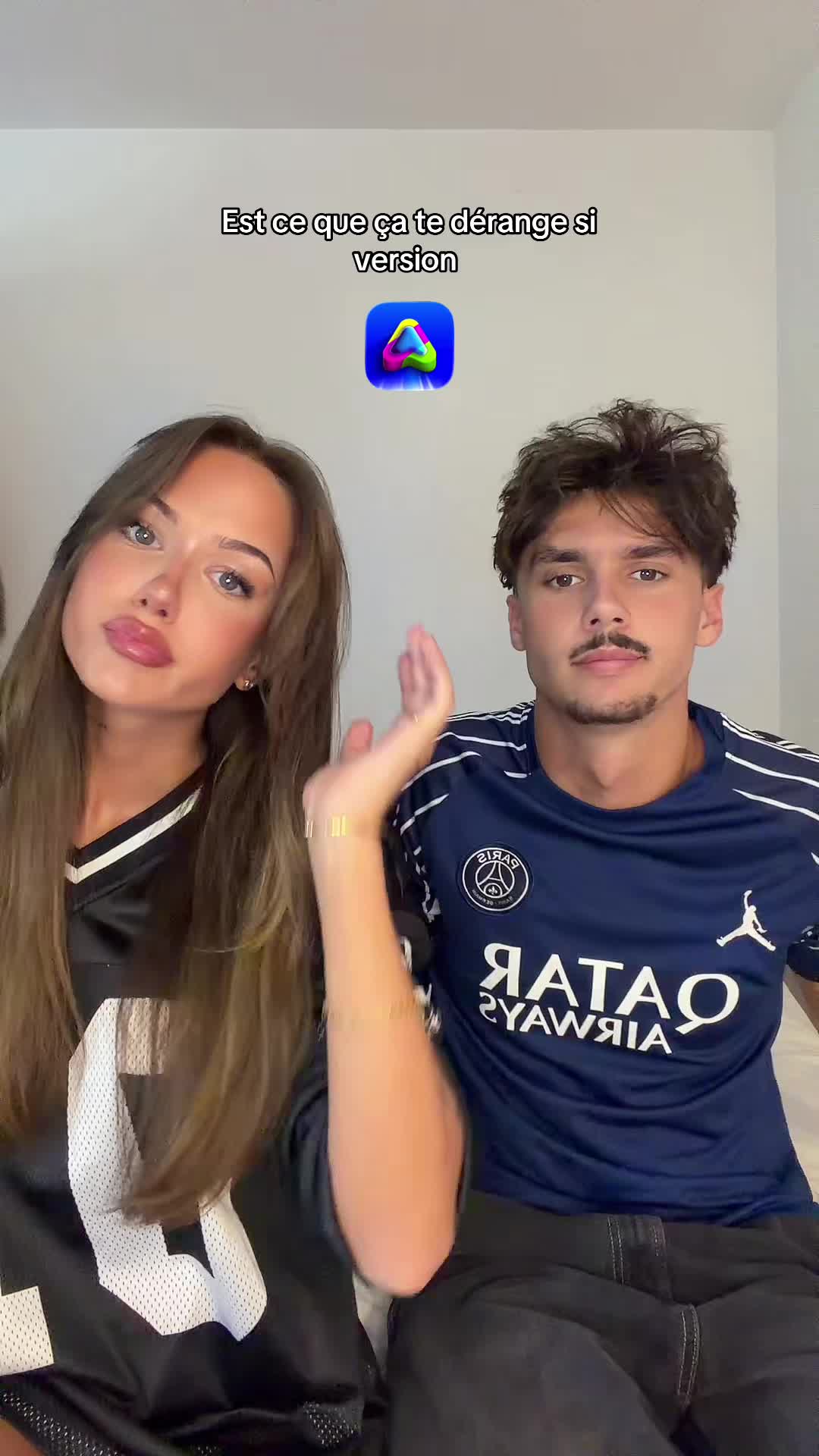 @Xéla