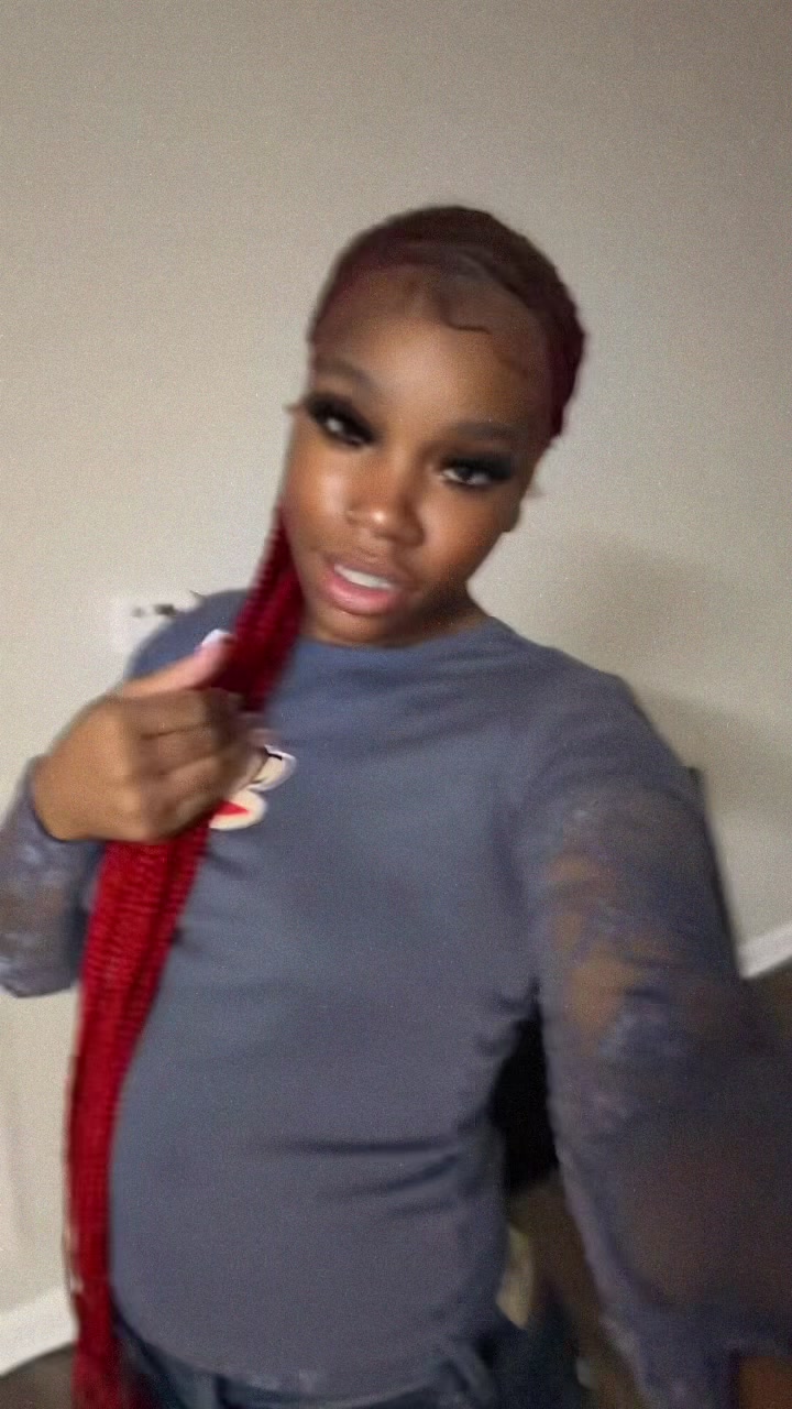 @urdreamdoll