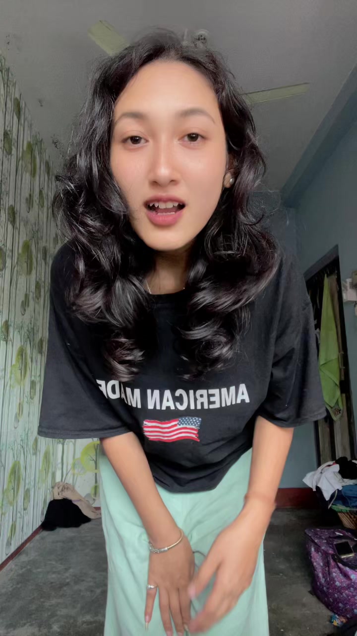 @🐼