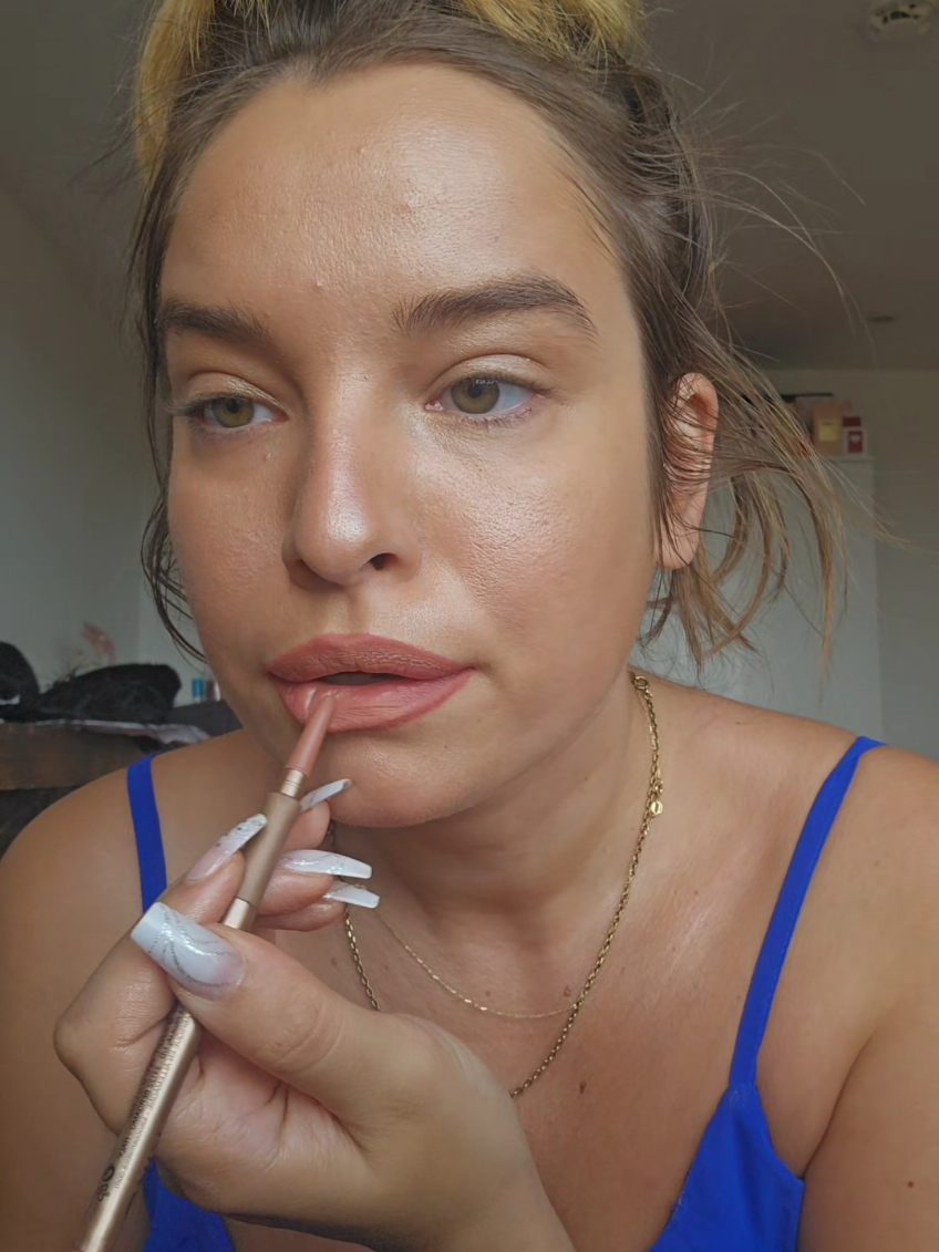 @Gia