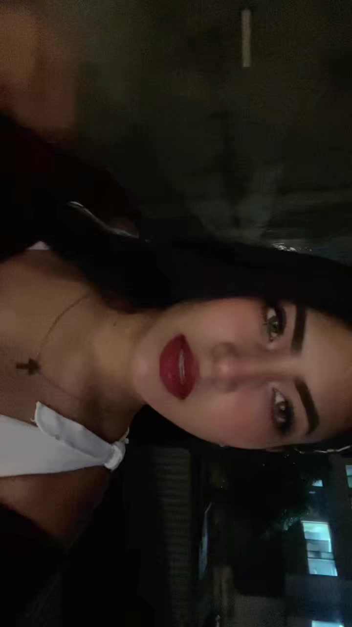 @Mel🍒