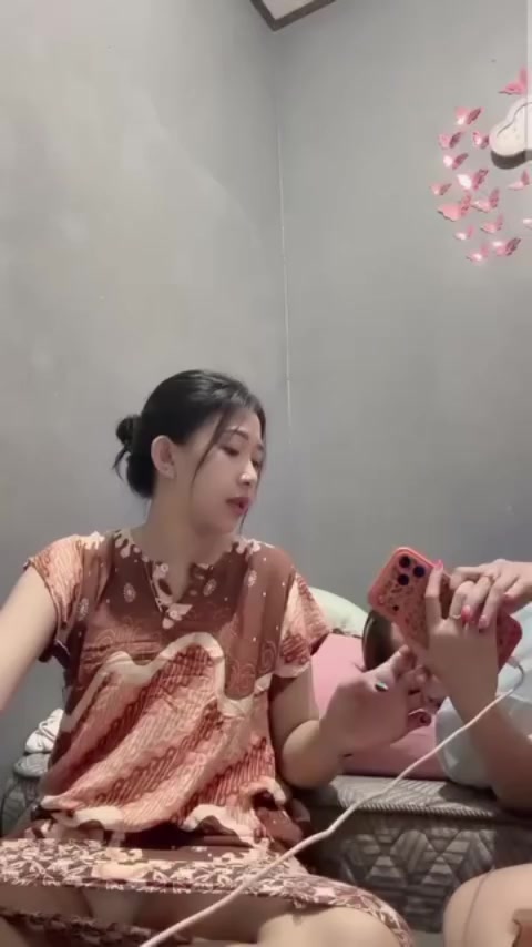 @Zi_