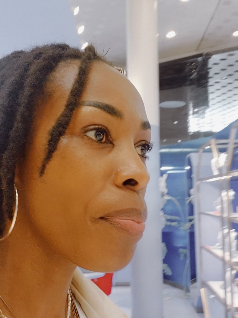 @Nalongo Nyamurungi 👑