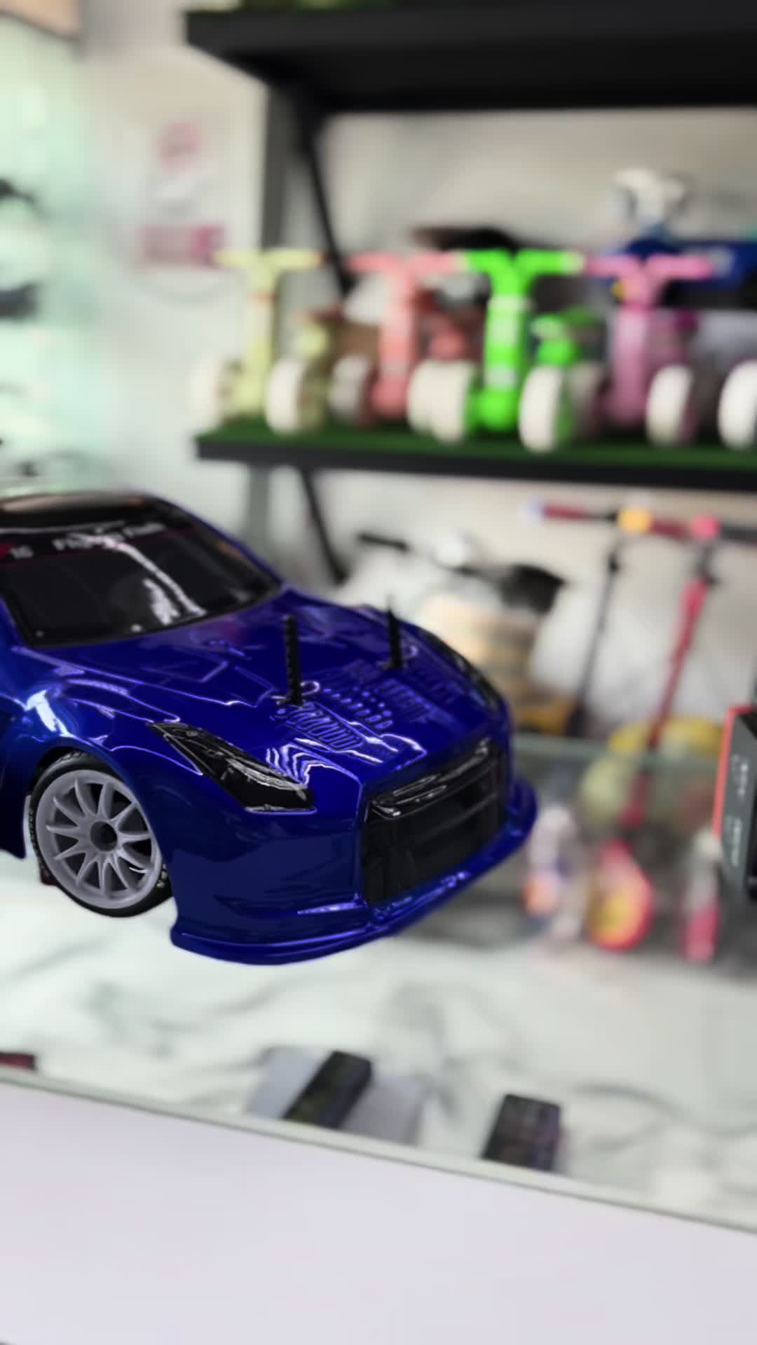 @Toys Hunter Global