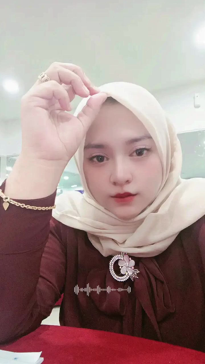 @Seri Wahyuni3000