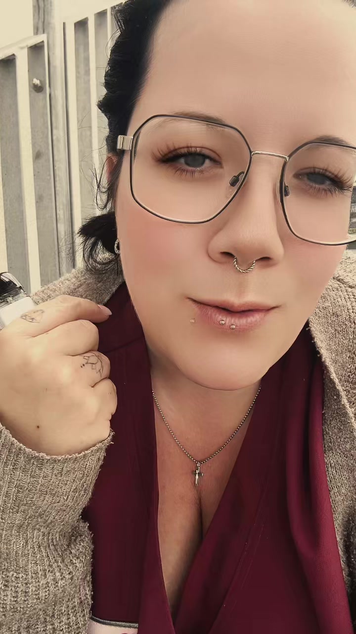 @jenny_broken_angel 🏳️🌈