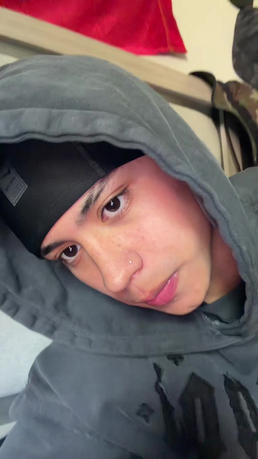 @𝐬𝐚𝐧𝐜𝐡𝐞𝐳