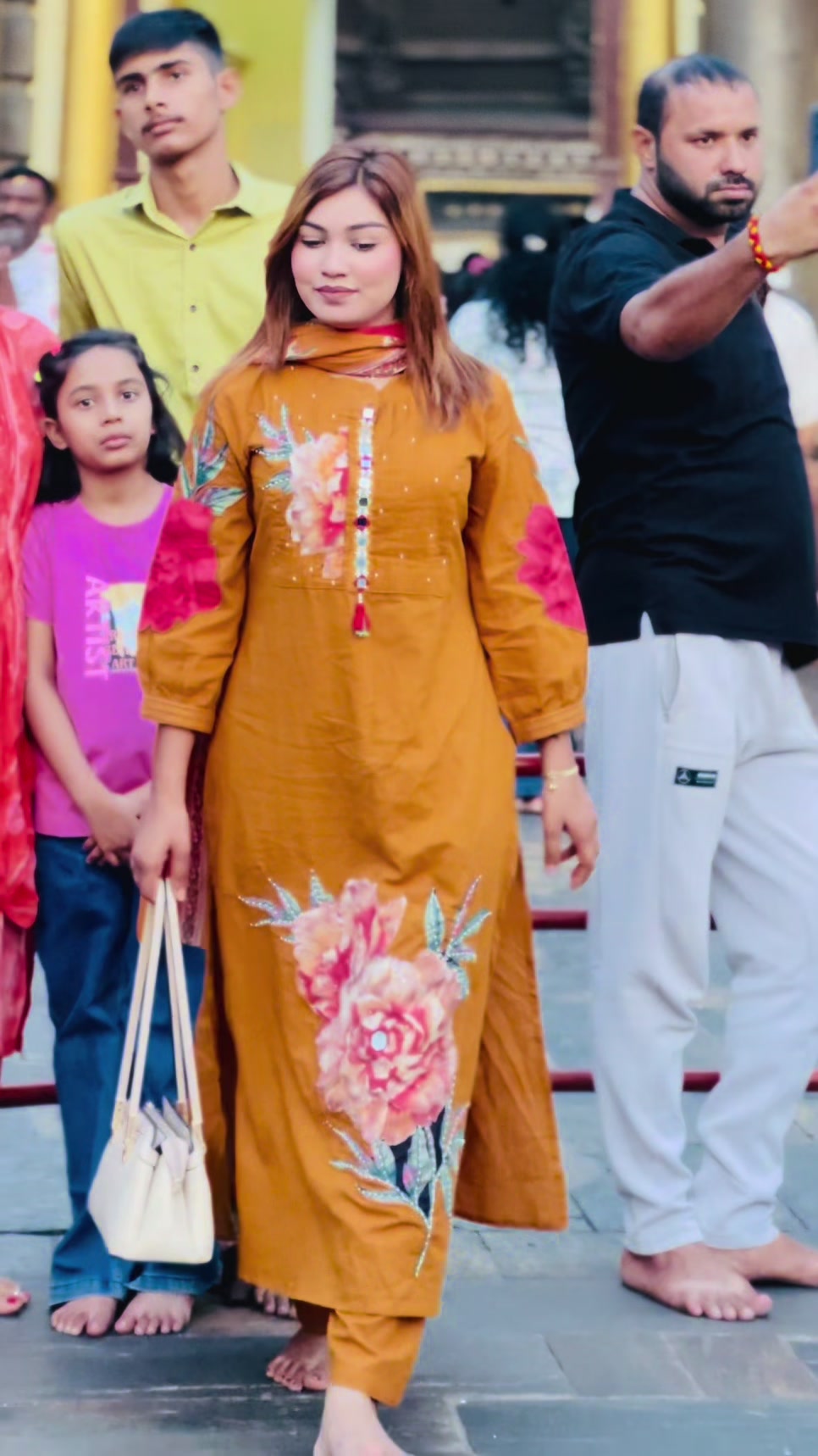 @Anitathakuri