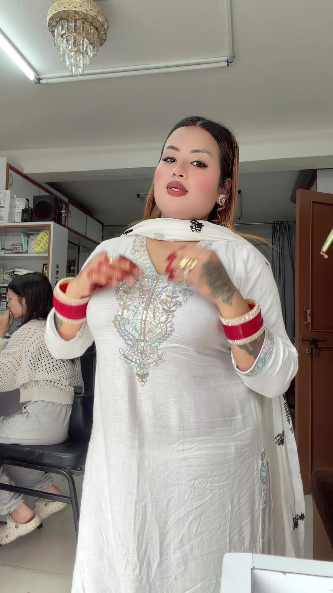@tharunigirl857