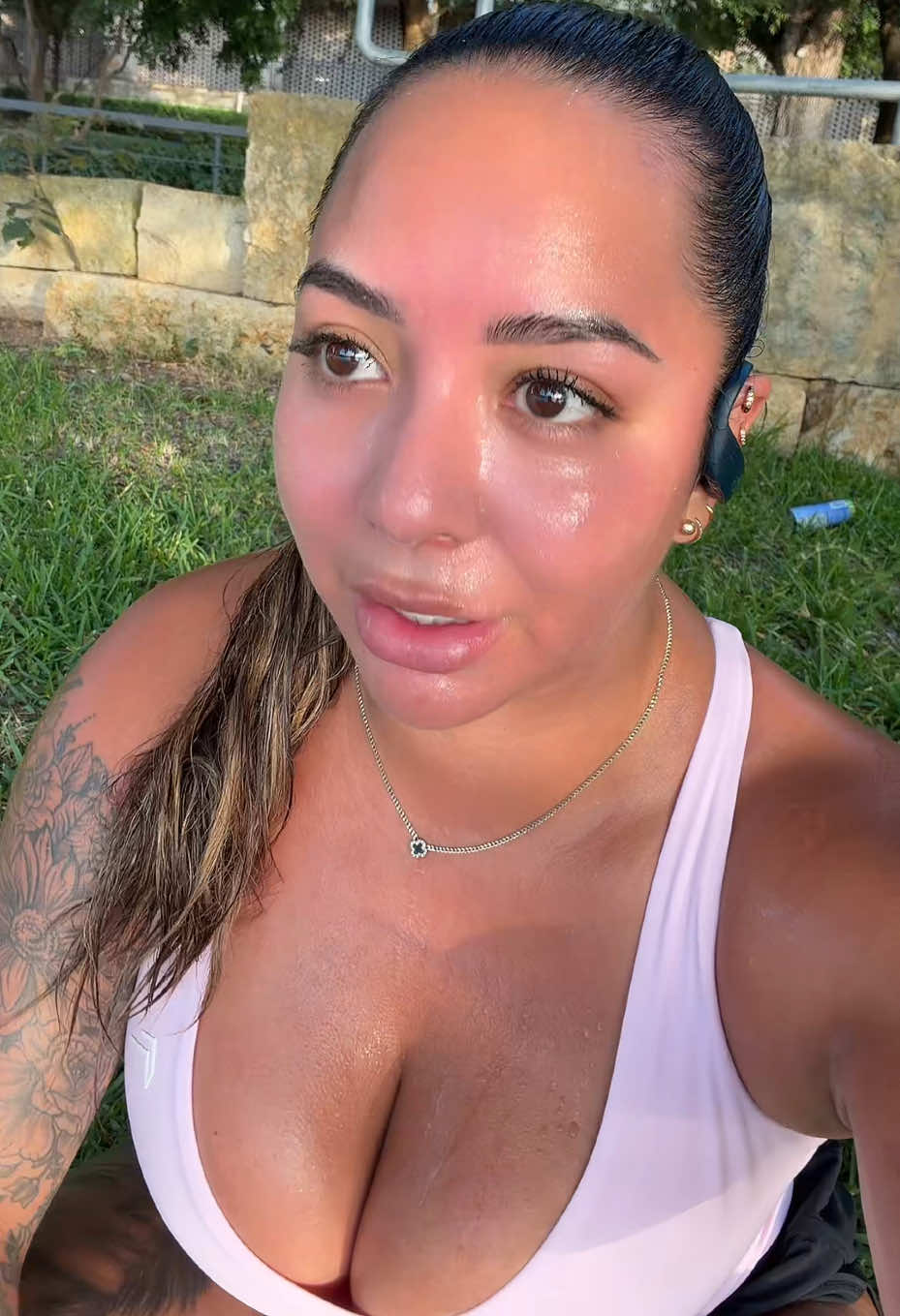 @_clauu.ivette