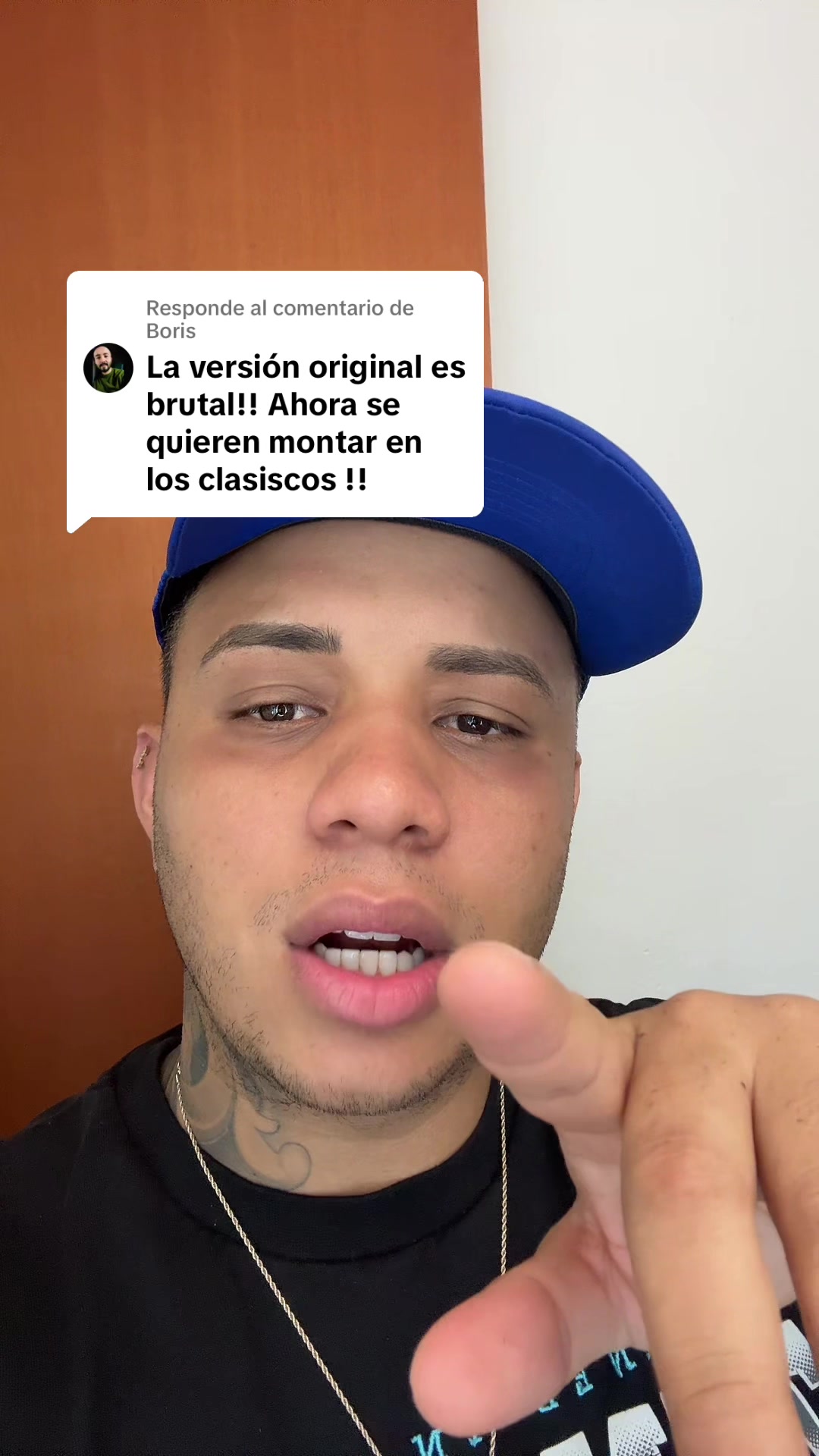 @Eix