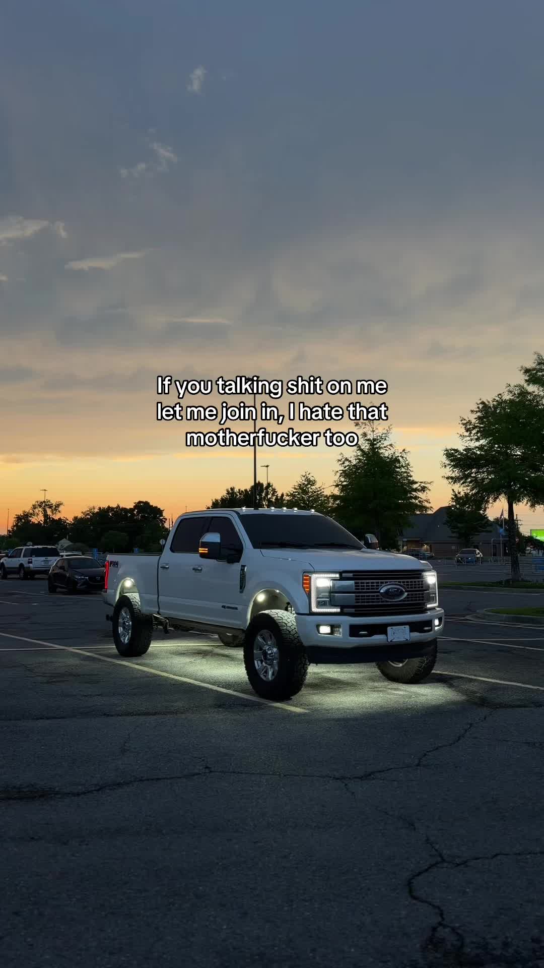 @𝔅-𝓢𝔲𝔱𝔱