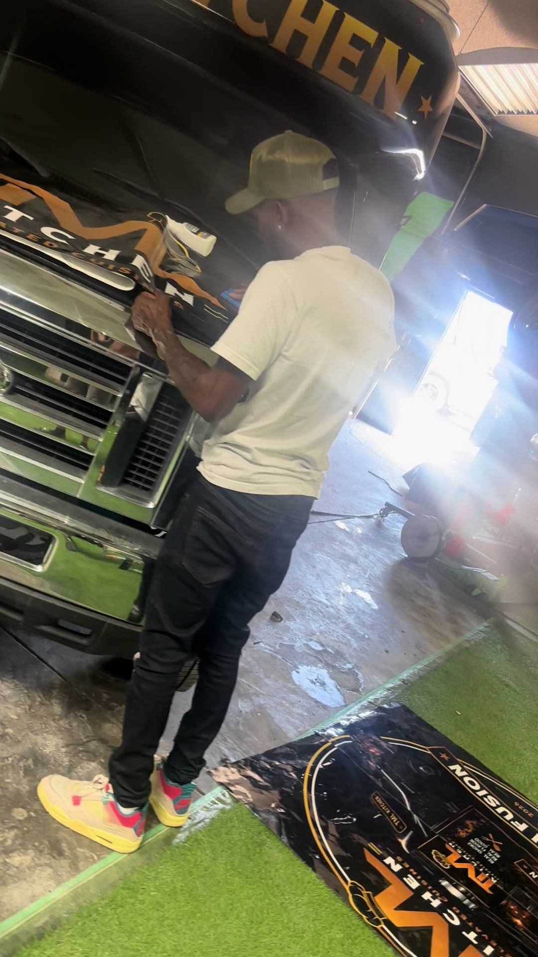 @FreddyCustomz