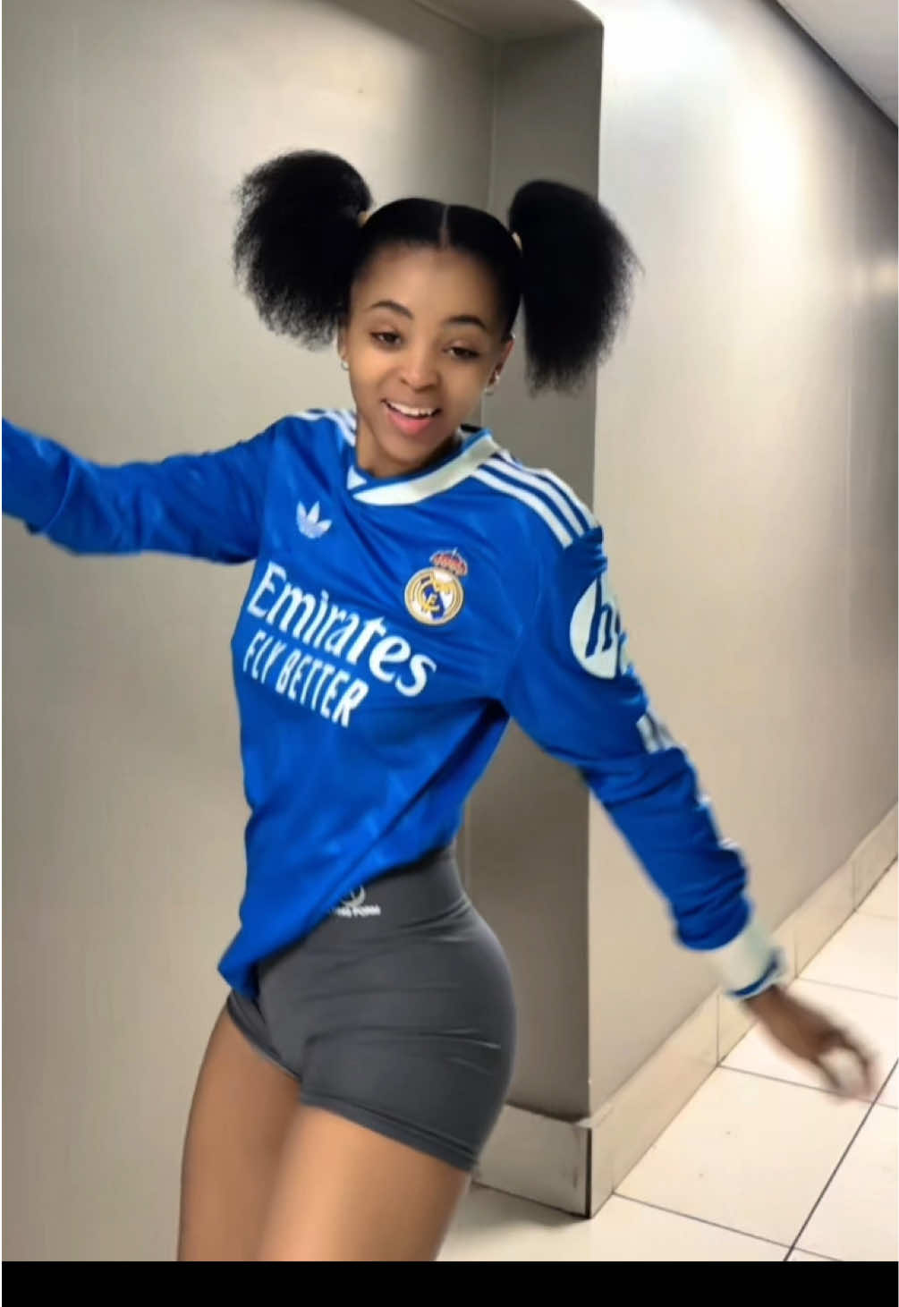 @Thandiswa Khalishwayo