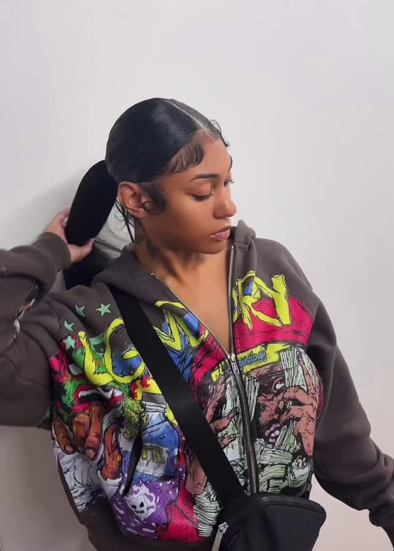 @Amina