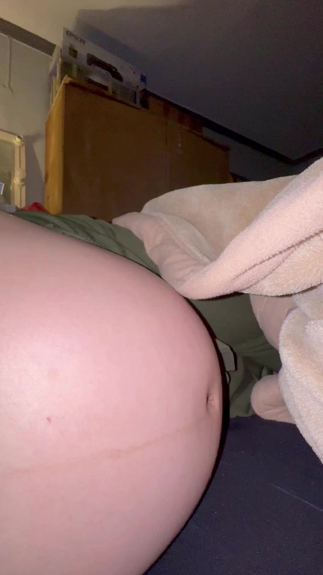 @JzVllsTnggl