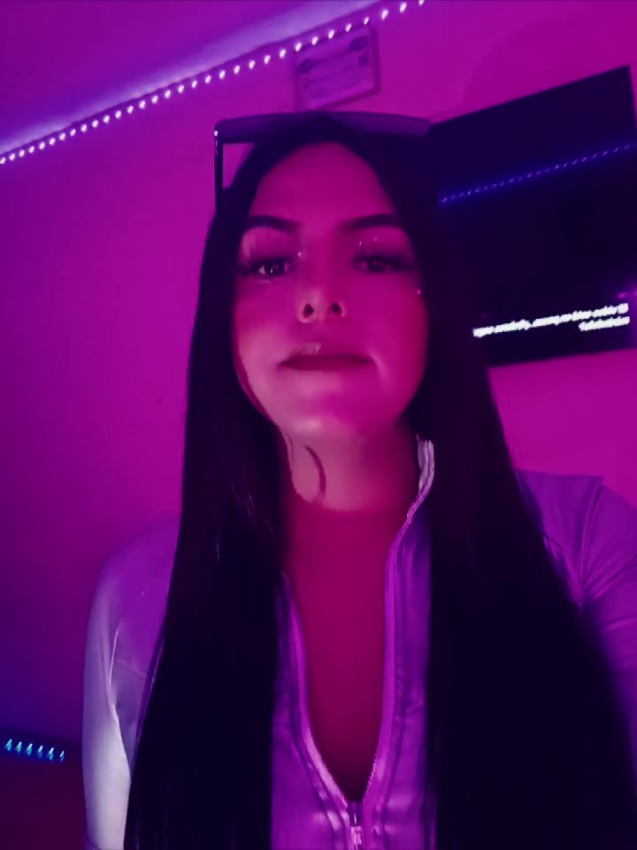 @DANIAA
