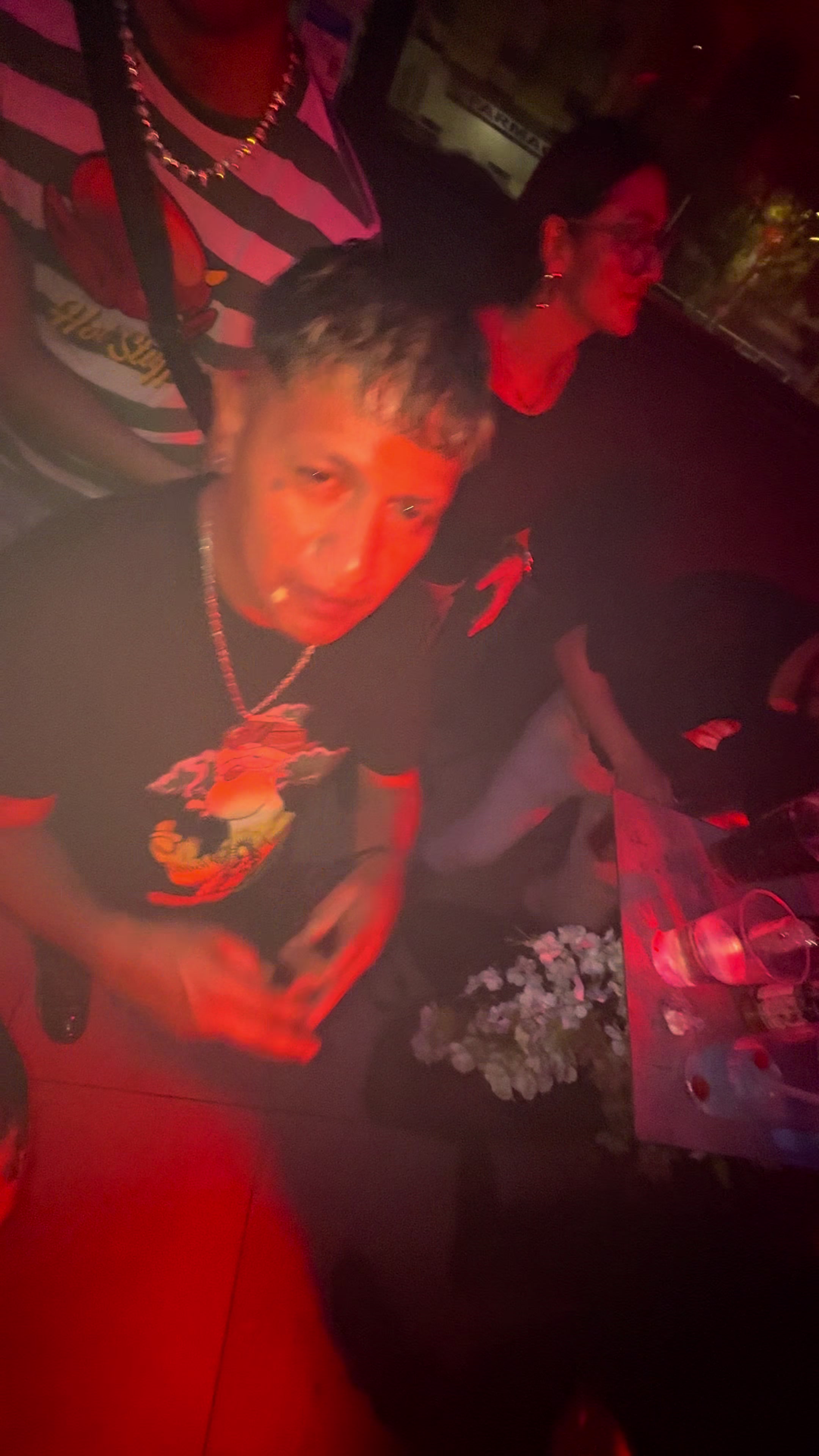 @Mad FÜ