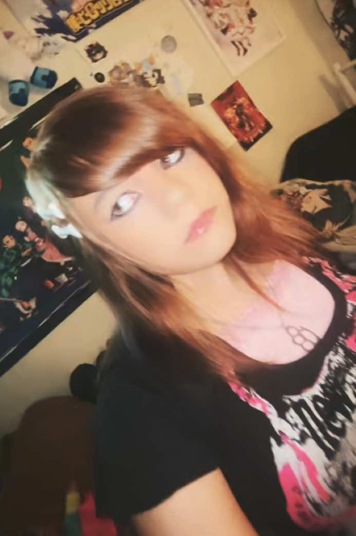 @<3