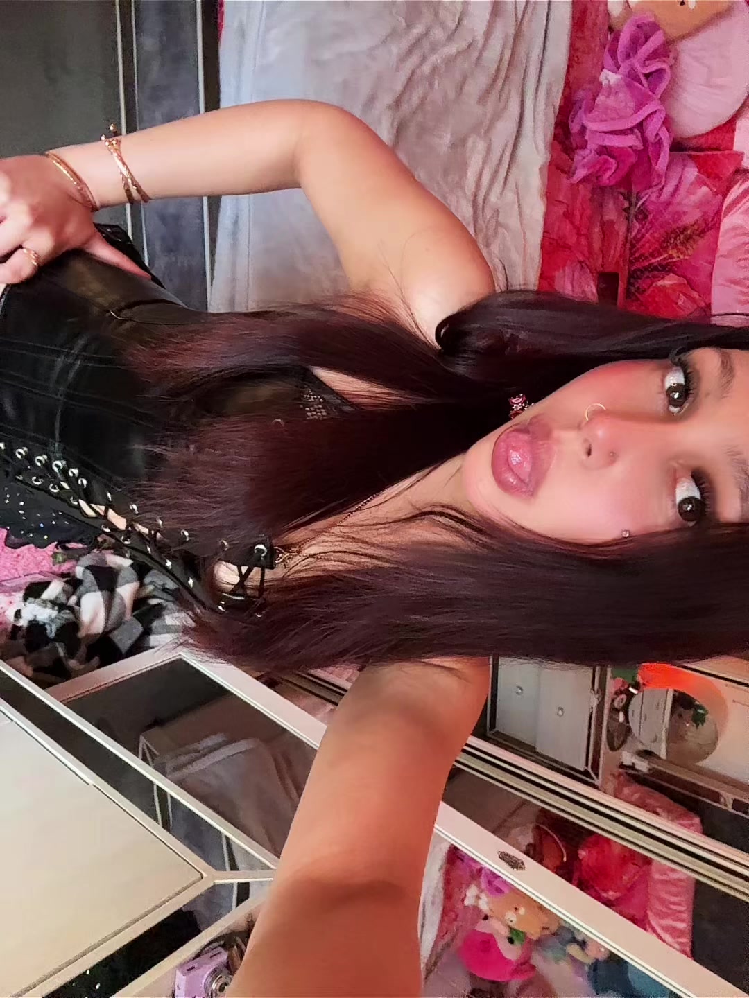 @❤︎︎