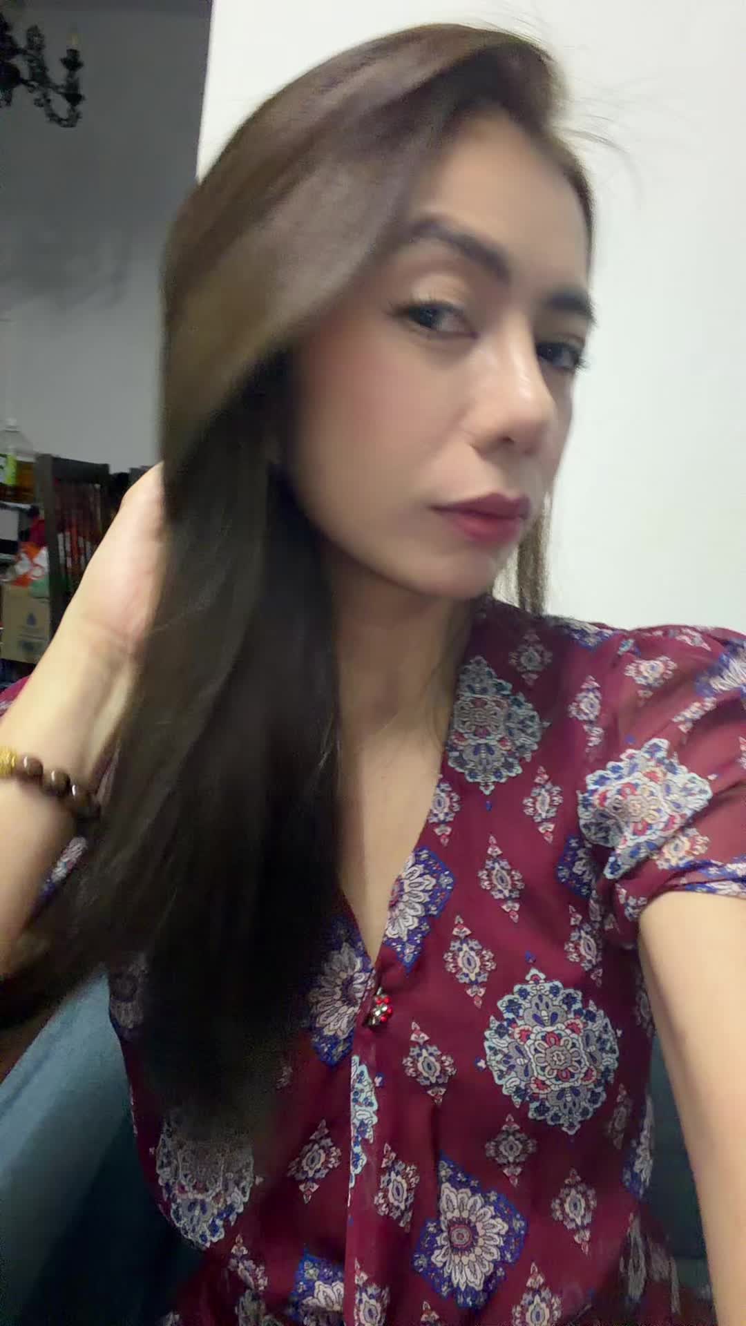 @N.Ain J