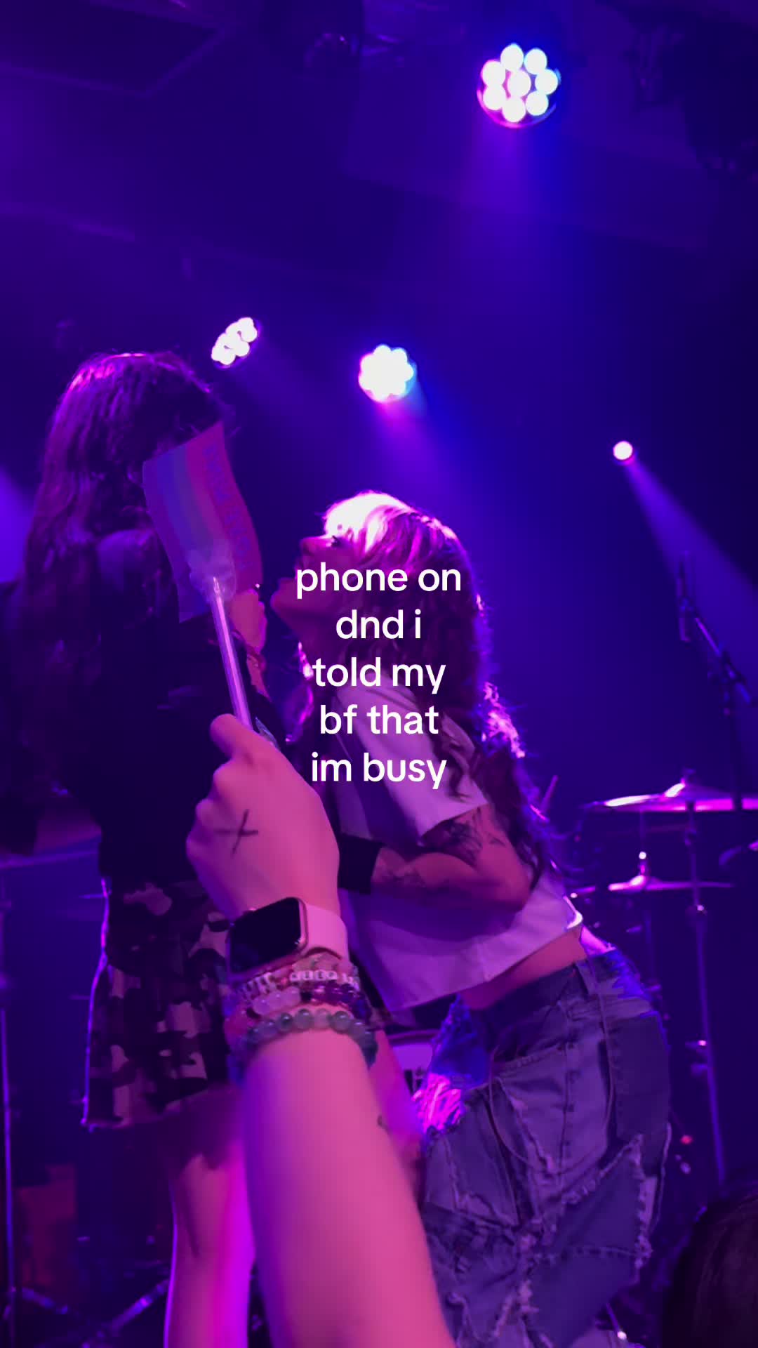 @avery⋆˙⟡